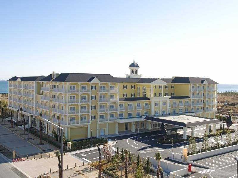 Tokyo Disney Celebration Hotel Urayasu Exterior photo