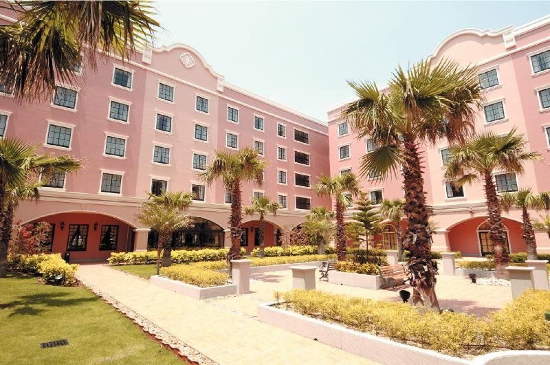 Tokyo Disney Celebration Hotel Urayasu Exterior photo
