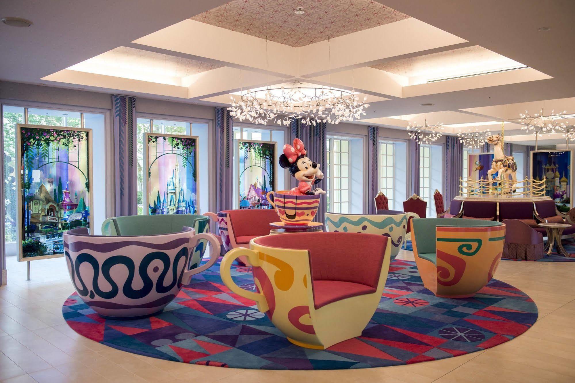 Tokyo Disney Celebration Hotel Urayasu Exterior photo