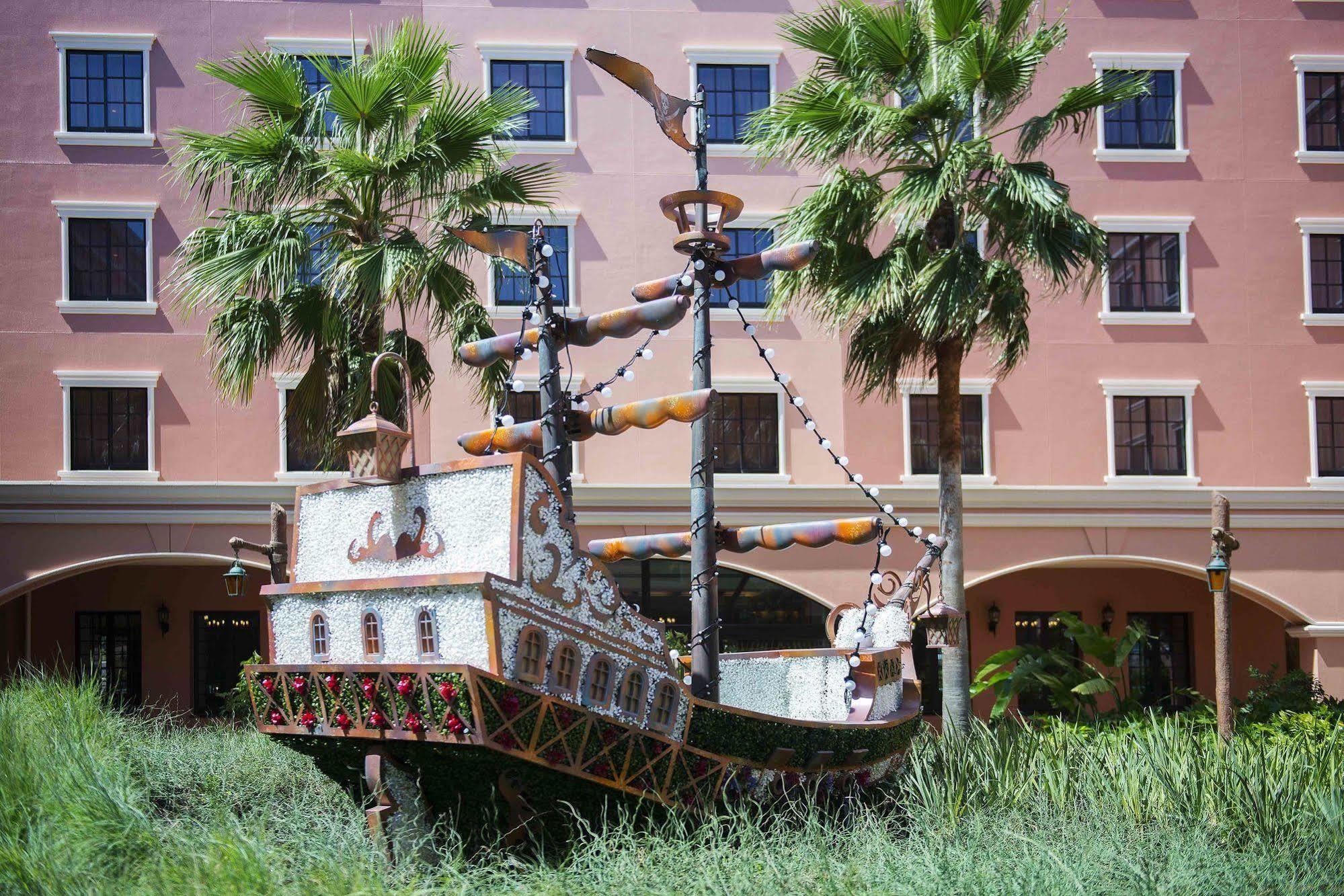 Tokyo Disney Celebration Hotel Urayasu Exterior photo